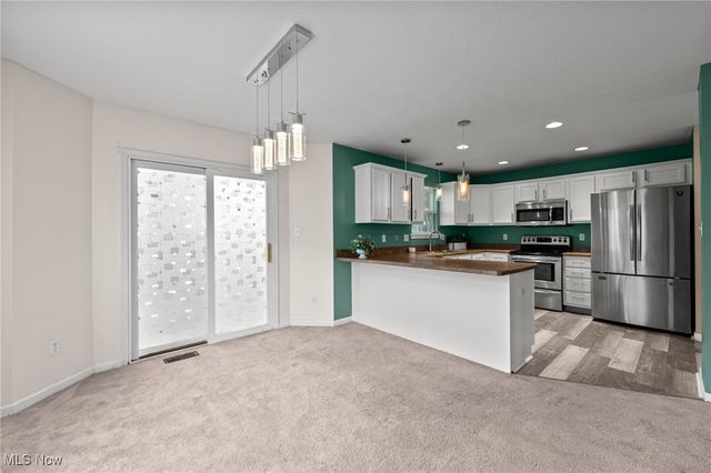 1303 Laffer Avenue, Akron, OH 44305