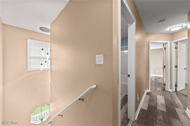 1303 Laffer Avenue, Akron, OH 44305