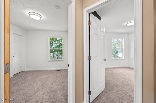 1303 Laffer Avenue, Akron, OH 44305