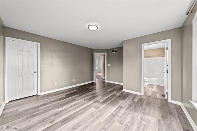 1303 Laffer Avenue, Akron, OH 44305