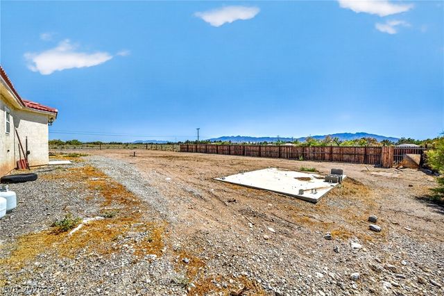220 West Calvada Boulevard, Pahrump, NV 89048