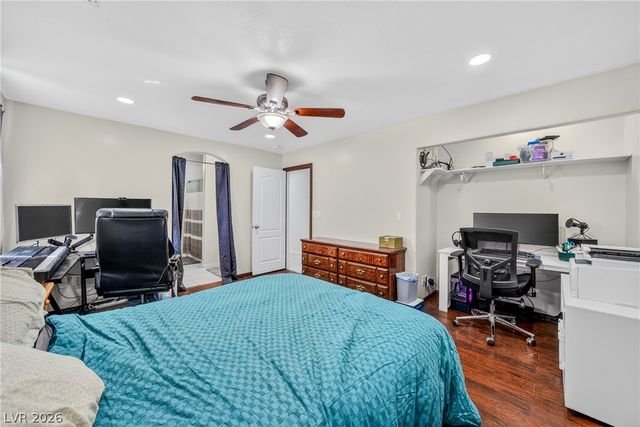 220 West Calvada Boulevard, Pahrump, NV 89048