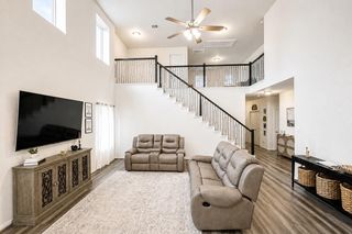 11012 32nd Avenue N, Texas City, TX 77591
