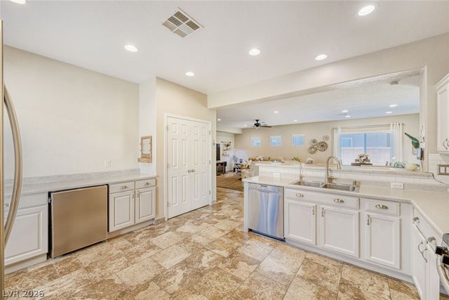 7036 Bocaire Drive, Las Vegas, NV 89131