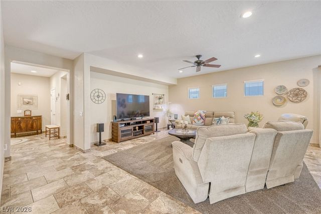 7036 Bocaire Drive, Las Vegas, NV 89131