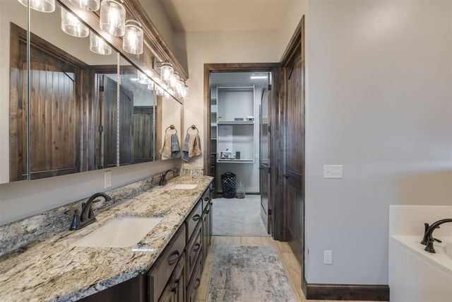 1314 Glenwood Drive, Tuttle, OK 73089