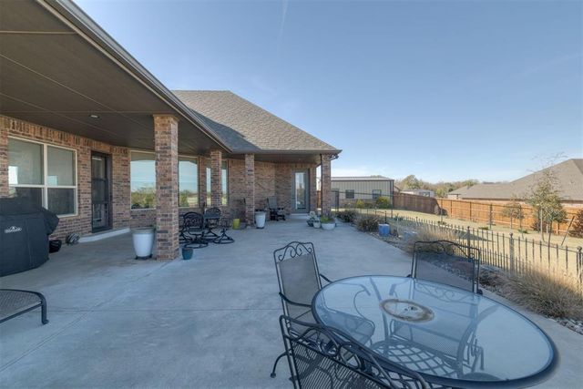 1314 Glenwood Drive, Tuttle, OK 73089