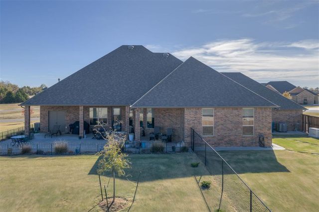 1314 Glenwood Drive, Tuttle, OK 73089
