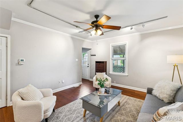 7122 Piccadilly Avenue, St Louis, MO 63143