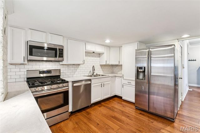 7122 Piccadilly Avenue, St Louis, MO 63143