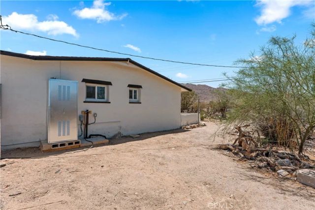 7379 Utah, 29 Palms, CA 92277