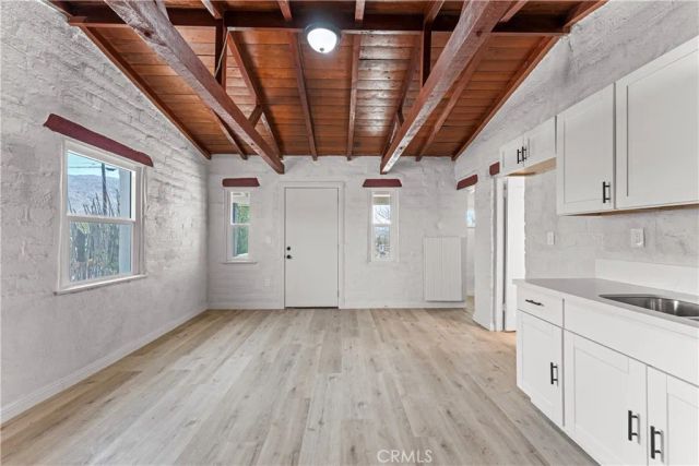 7379 Utah, 29 Palms, CA 92277