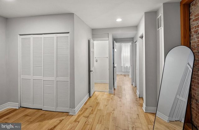 121 W HAMBURG ST, Baltimore, MD 21230
