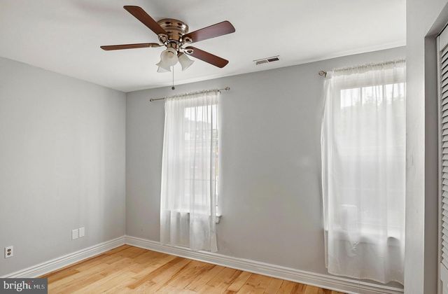 121 W HAMBURG ST, Baltimore, MD 21230