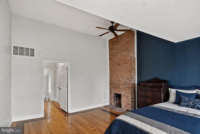 121 W HAMBURG ST, Baltimore, MD 21230