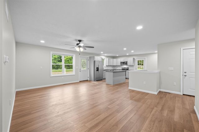 584 1st Court, Niles, MI 49120