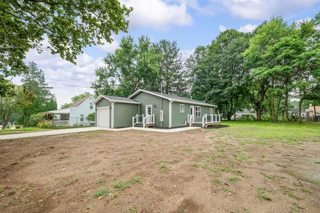 584 1st Court, Niles, MI 49120