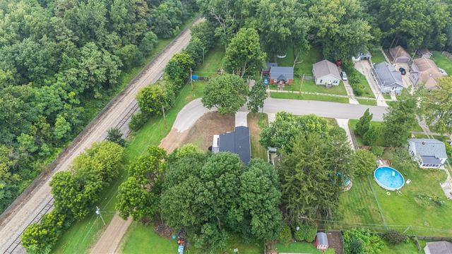 584 1st Court, Niles, MI 49120