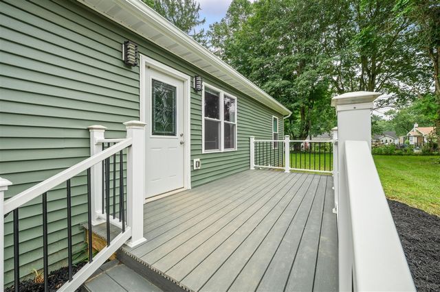 584 1st Court, Niles, MI 49120