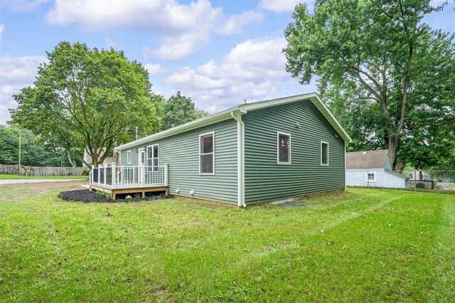 584 1st Court, Niles, MI 49120