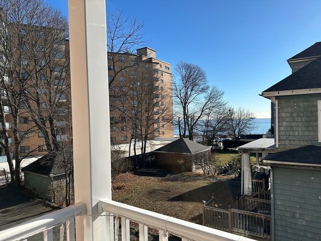 114 Nahant St. 14, Lynn, MA 01902