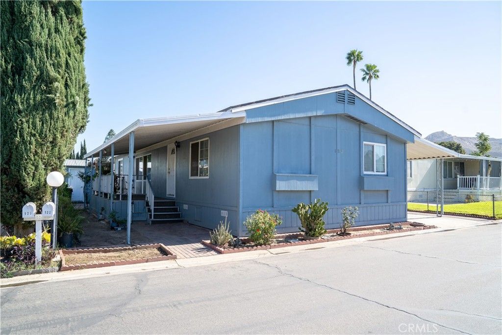 777 S Temescal 122, Corona, CA 92879 — photo 2