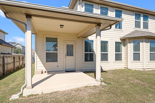 4548 Meadow Green, Schertz, TX 78108