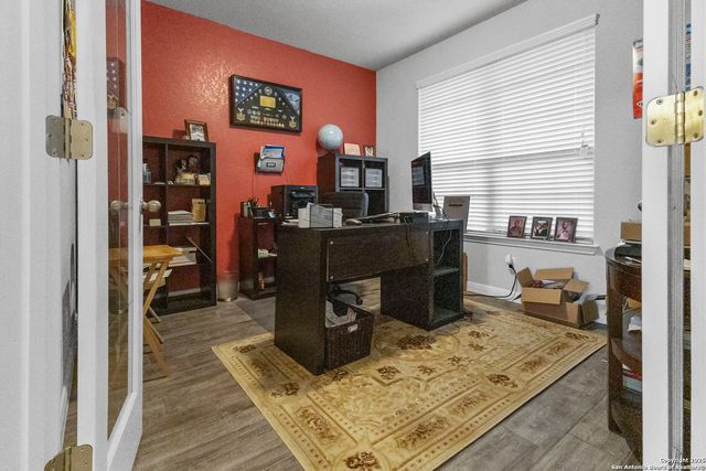 4548 Meadow Green, Schertz, TX 78108