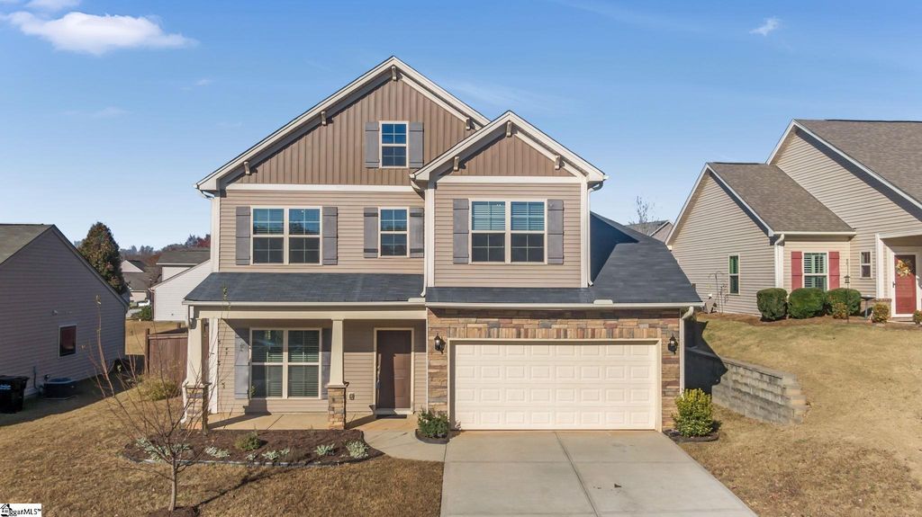 3 Howards End Court, Simpsonville, SC 29681