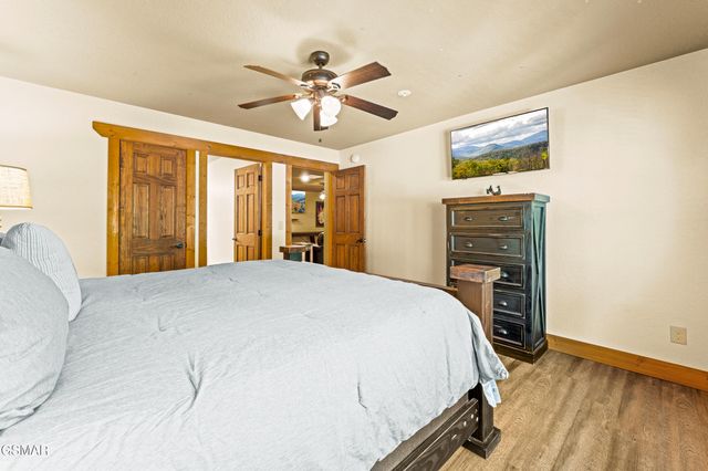 1123 Anastasia Way, Gatlinburg, TN 37738