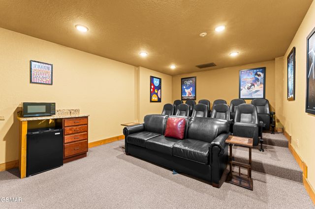 1123 Anastasia Way, Gatlinburg, TN 37738