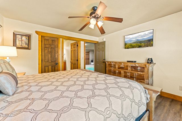 1123 Anastasia Way, Gatlinburg, TN 37738