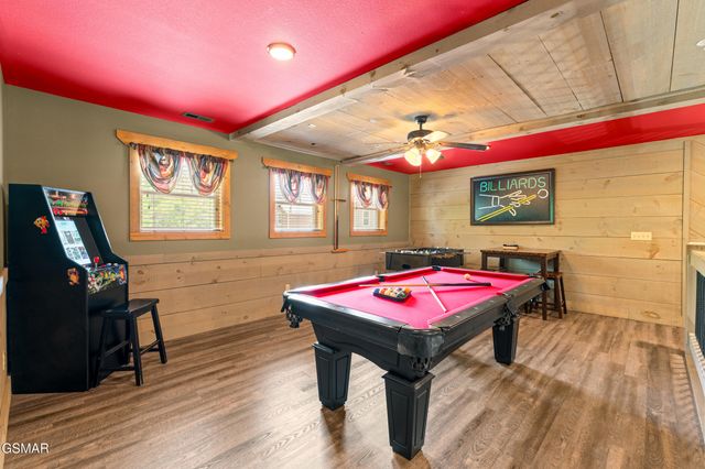 1123 Anastasia Way, Gatlinburg, TN 37738