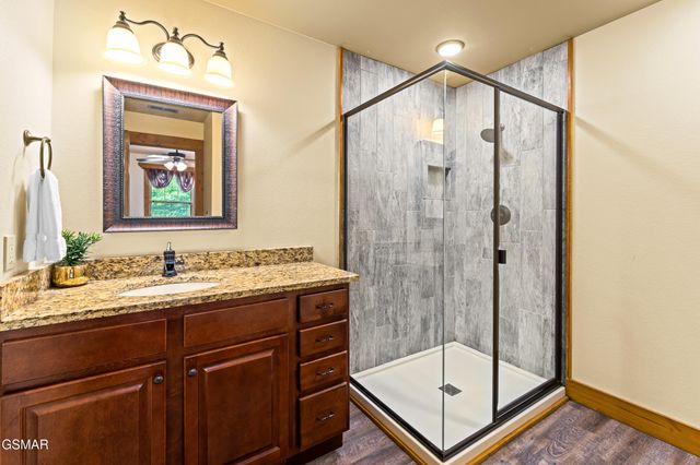 1123 Anastasia Way, Gatlinburg, TN 37738