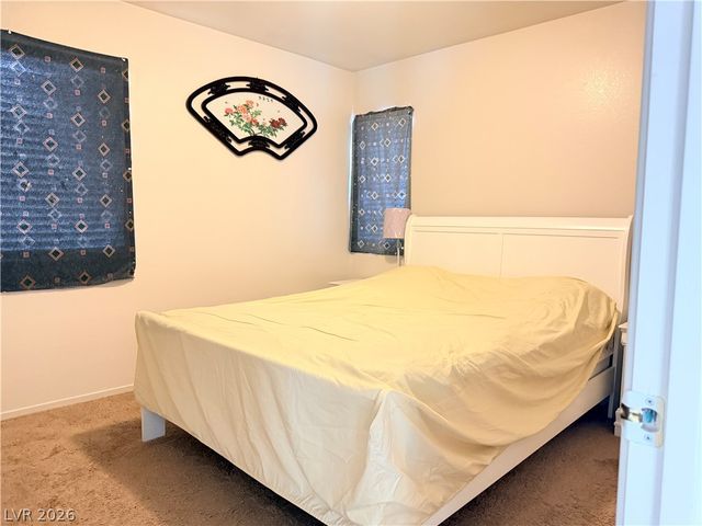 8458 Lambert Drive, Las Vegas, NV 89147