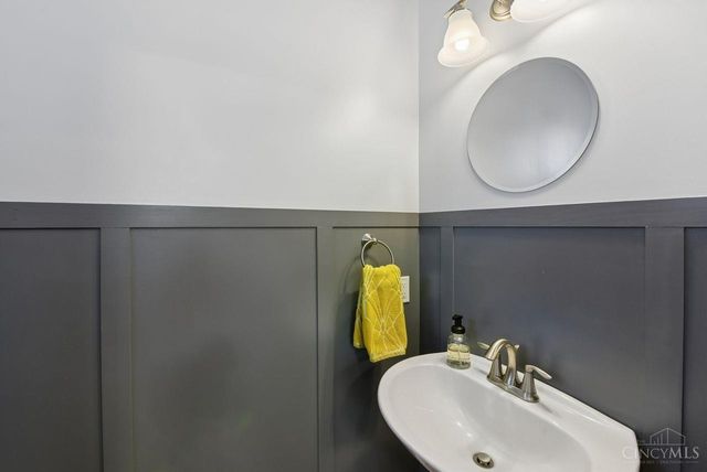 448 Strafer Street, Cincinnati, OH 45226