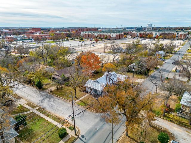 898 N Neblett Street, Stephenville, TX 76401