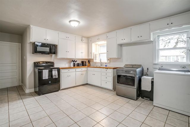 898 N Neblett Street, Stephenville, TX 76401