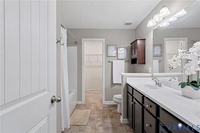 4248 Wells Ridge Ct, Chester, VA 23831