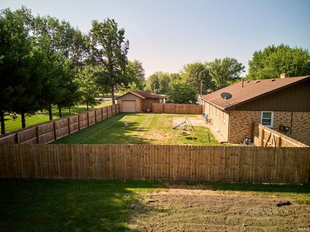 5862 N 50 East, Kokomo, IN 46901