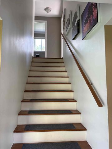 28 Doe Farm Lane, Newmarket, NH 03857