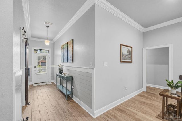 2129 Eagles Ridge Cv, Cantonment, FL 32533