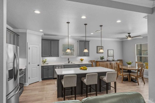 2129 Eagles Ridge Cv, Cantonment, FL 32533