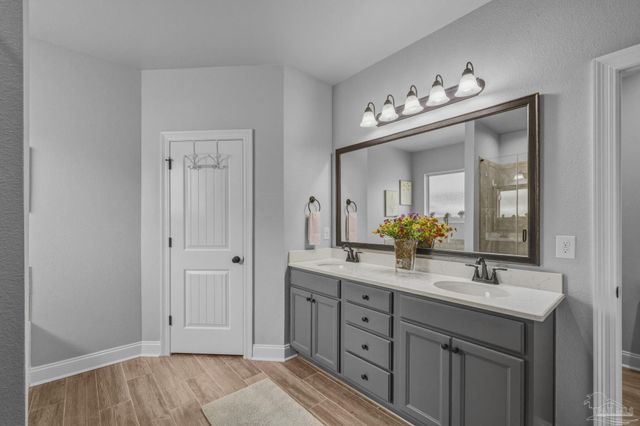 2129 Eagles Ridge Cv, Cantonment, FL 32533