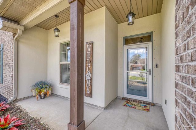 2129 Eagles Ridge Cv, Cantonment, FL 32533