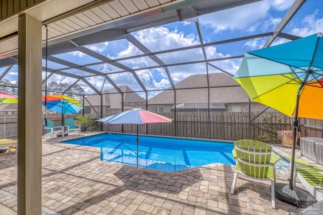 2129 Eagles Ridge Cv, Cantonment, FL 32533