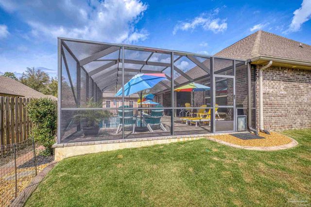 2129 Eagles Ridge Cv, Cantonment, FL 32533