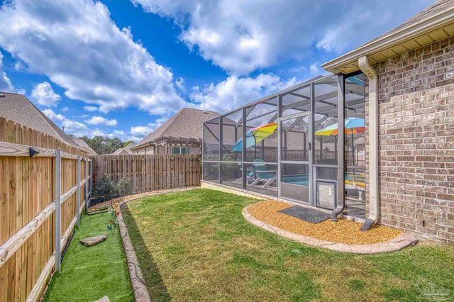 2129 Eagles Ridge Cv, Cantonment, FL 32533