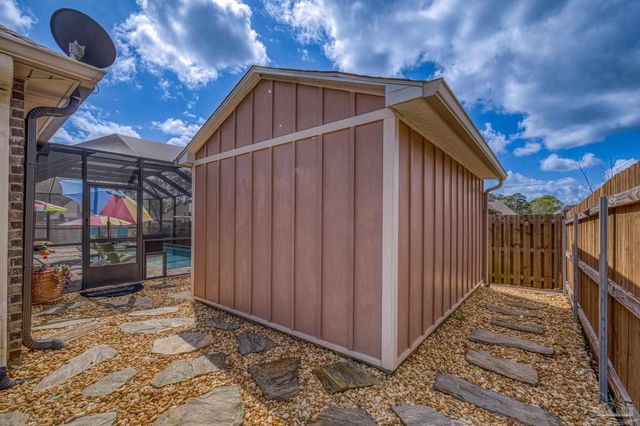 2129 Eagles Ridge Cv, Cantonment, FL 32533