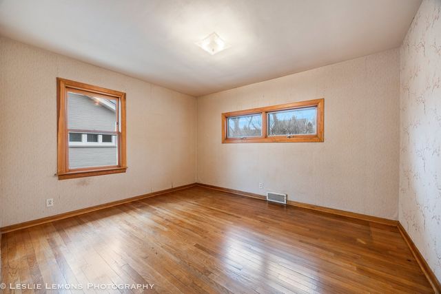 815 N Ellsworth Street, Naperville, IL 60563